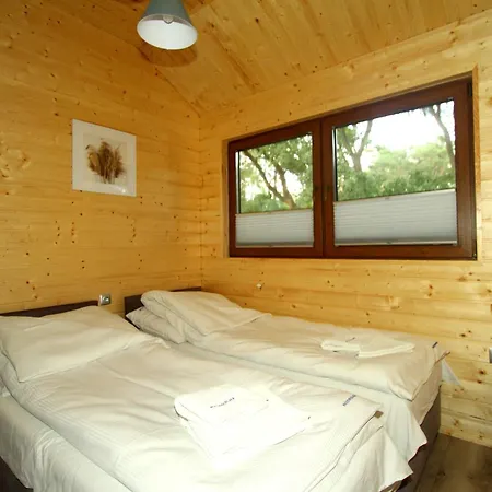 Caloroczny Drewniany Domek Superior I Apartamenty Eko-Oaza W Krynica Morska-Piaski Nowa Karczma  Exterior photo